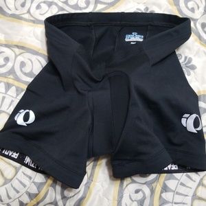 Izumi bike shorts